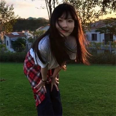 枫月俏佳人